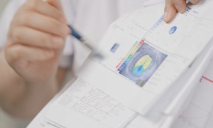 白内障手术人工晶体该如何挑选？上海白内障专家郭海科教授为你揭秘！